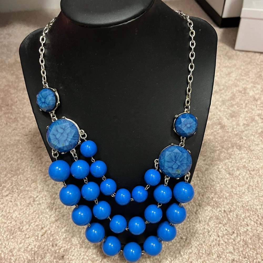10 Fashion necklaces bundle
